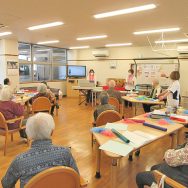 音楽ってたのしいですね♪｜長岡三古老人福祉会