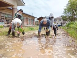 田植えをしました🌾｜長岡三古老人福祉会