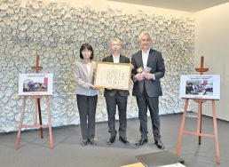 ともにつくるかだん（市長へ表敬訪問）｜長岡三古老人福祉会