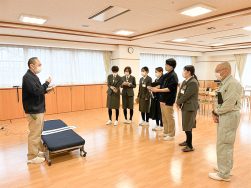 ICT機器勉強会（見守りセンサーマット編）｜長岡三古老人福祉会