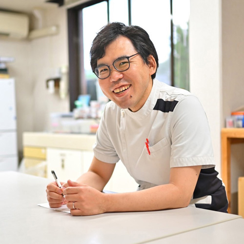 先輩インタビュー｜長岡三古老人福祉会　採用情報サイト