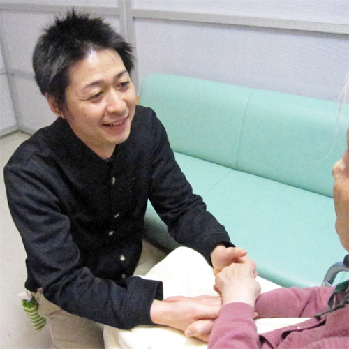 先輩インタビュー｜長岡三古老人福祉会　採用情報サイト