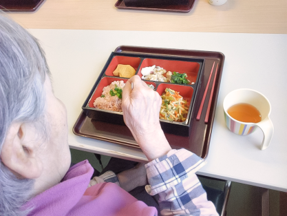 今週の一枚R08年04月13日｜長岡三古老人福祉会