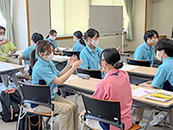 新規採用職員研修｜長岡三古老人福祉会